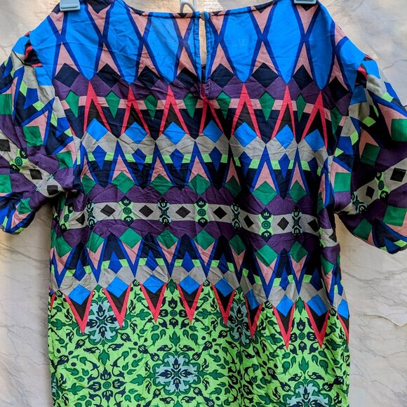 J Crew 100% silk geometric patterned shirt - Picture 4 of 4